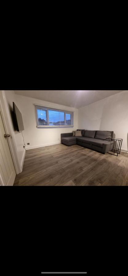 קנטרבורי Modern 2 Bed Apartment & Free Parking מראה חיצוני תמונה