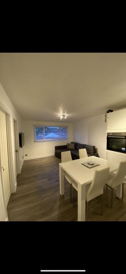 קנטרבורי Modern 2 Bed Apartment & Free Parking מראה חיצוני תמונה